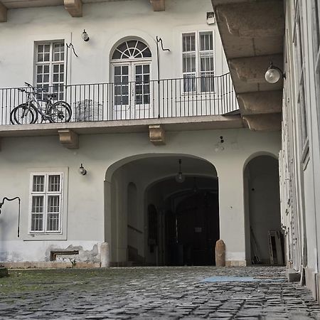Karolyi Garden | Hostaid Leilighet Budapest Eksteriør bilde